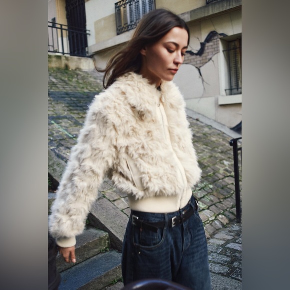 Zara Jackets & Blazers - ZARA FAUX FUR BOMBER JACKET
